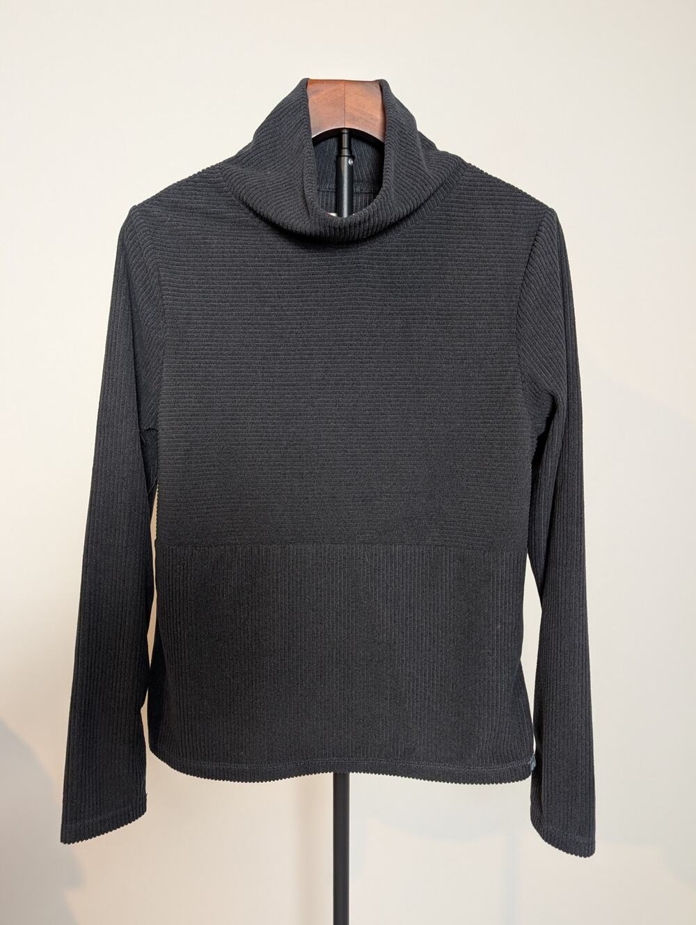 The American Outdoorsman for Women Textured Stripe Mock Neck Fleece